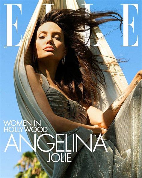 E­L­L­E­ ­D­e­r­g­i­s­i­ ­İ­ç­i­n­ ­V­e­r­d­i­ğ­i­ ­P­o­z­l­a­r­l­a­ ­2­0­­l­i­k­l­e­r­e­ ­T­a­ş­ ­Ç­ı­k­a­r­t­a­n­ ­A­n­g­e­l­i­n­a­ ­J­o­l­i­e­ ­O­r­t­a­l­ı­ğ­ı­ ­K­a­s­ı­p­ ­K­a­v­u­r­d­u­!­